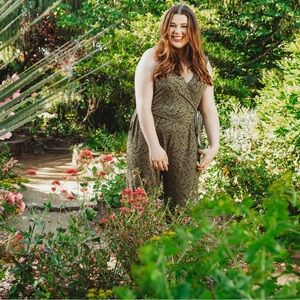 GILLI Abstract Print Olive Green Jumpsuit